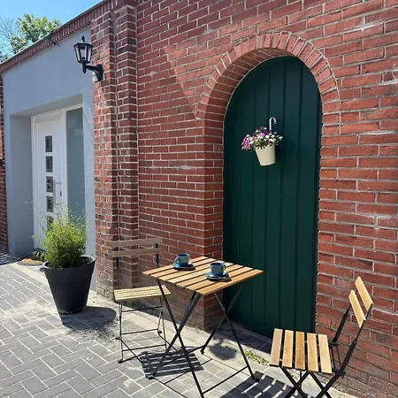 Modern 13 Garden Loft Klima In Zentraler Stadtlage Emden
