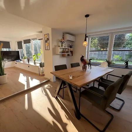 Hébergement de vacances Modern 13 Garden Loft Klima In Zentraler Stadtlage Emden